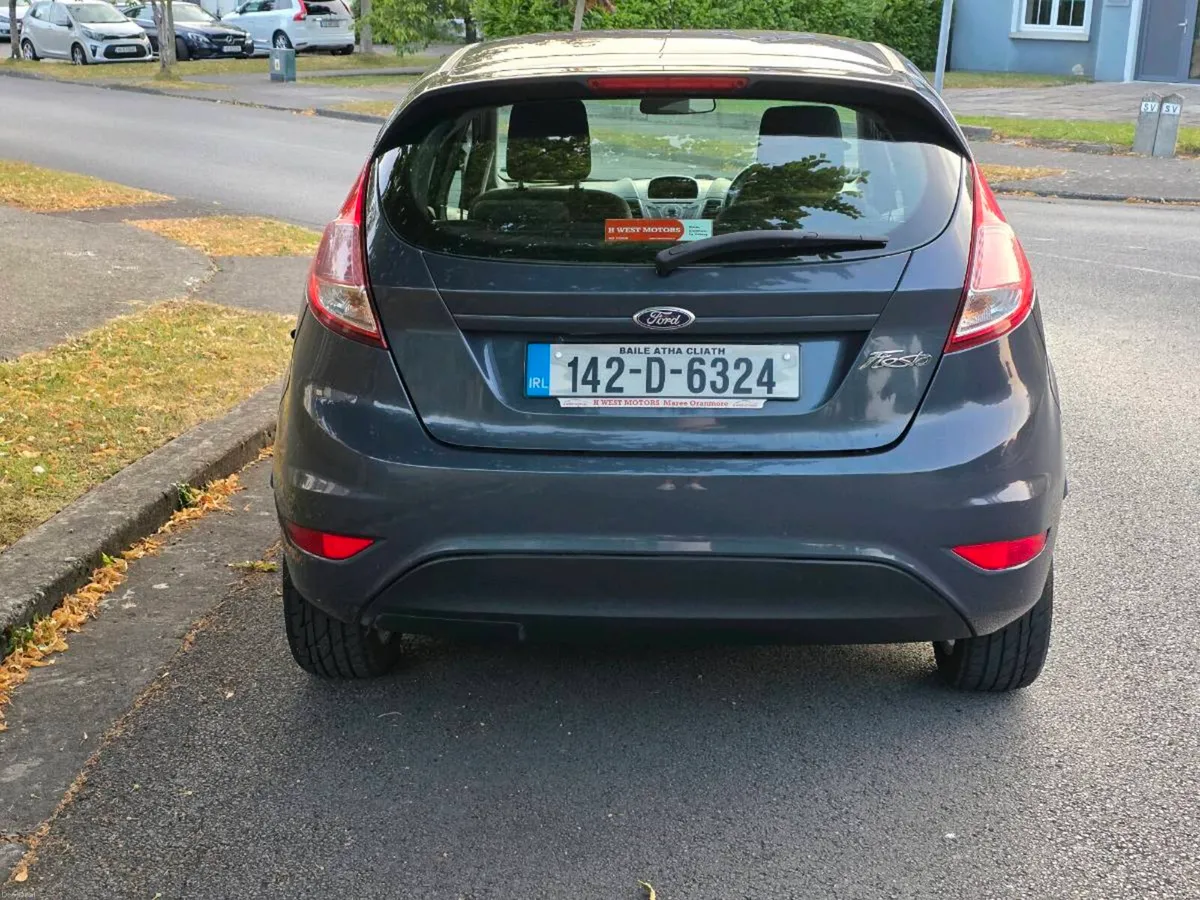 142 Ford Fiesta 1.25 Zetec A/C NCT & Tax - Image 4
