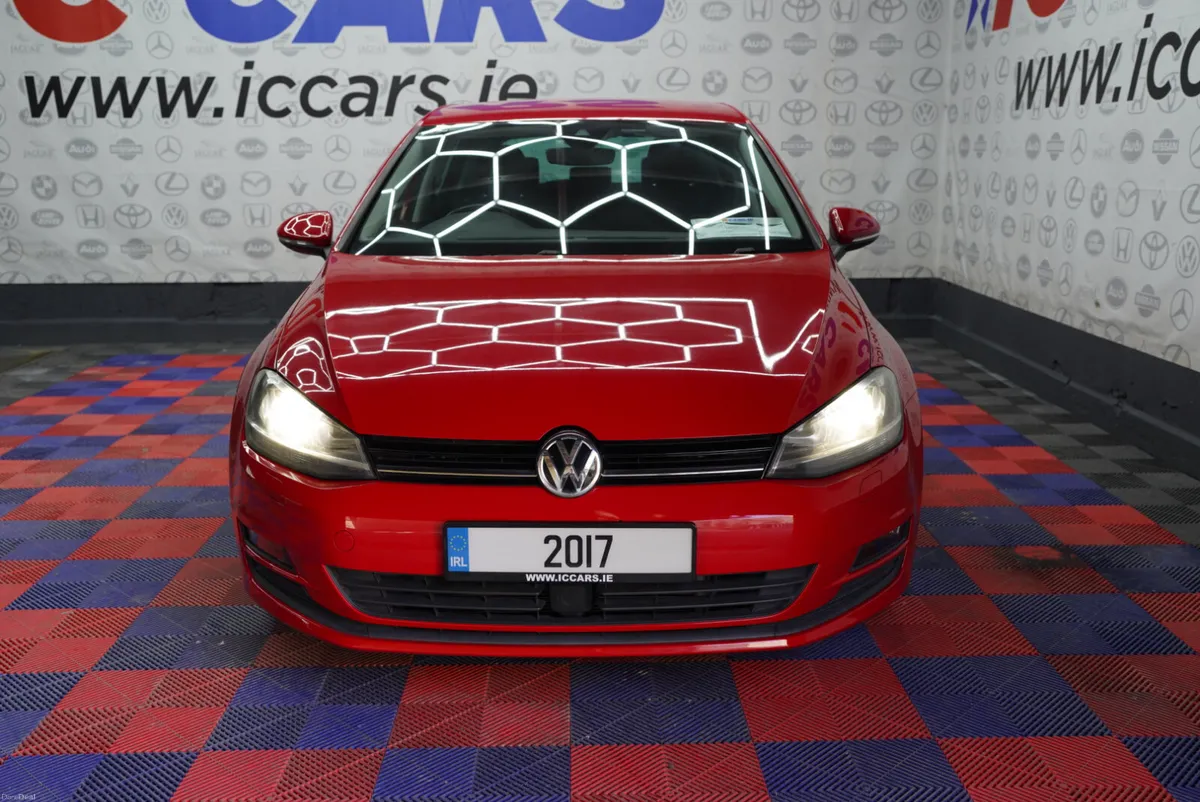 2017 VW GOLF 1.2 TSI AUTO - Image 3