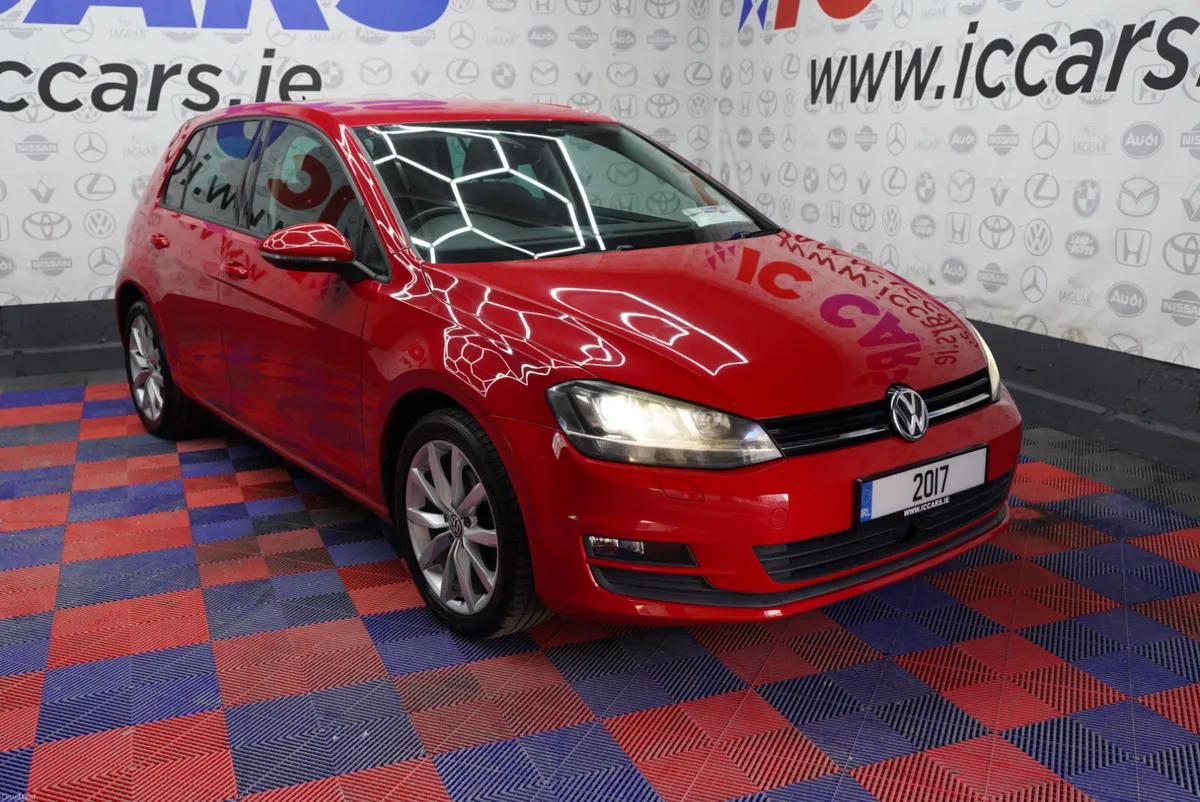 2017 VW GOLF 1.2 TSI AUTO - Image 2