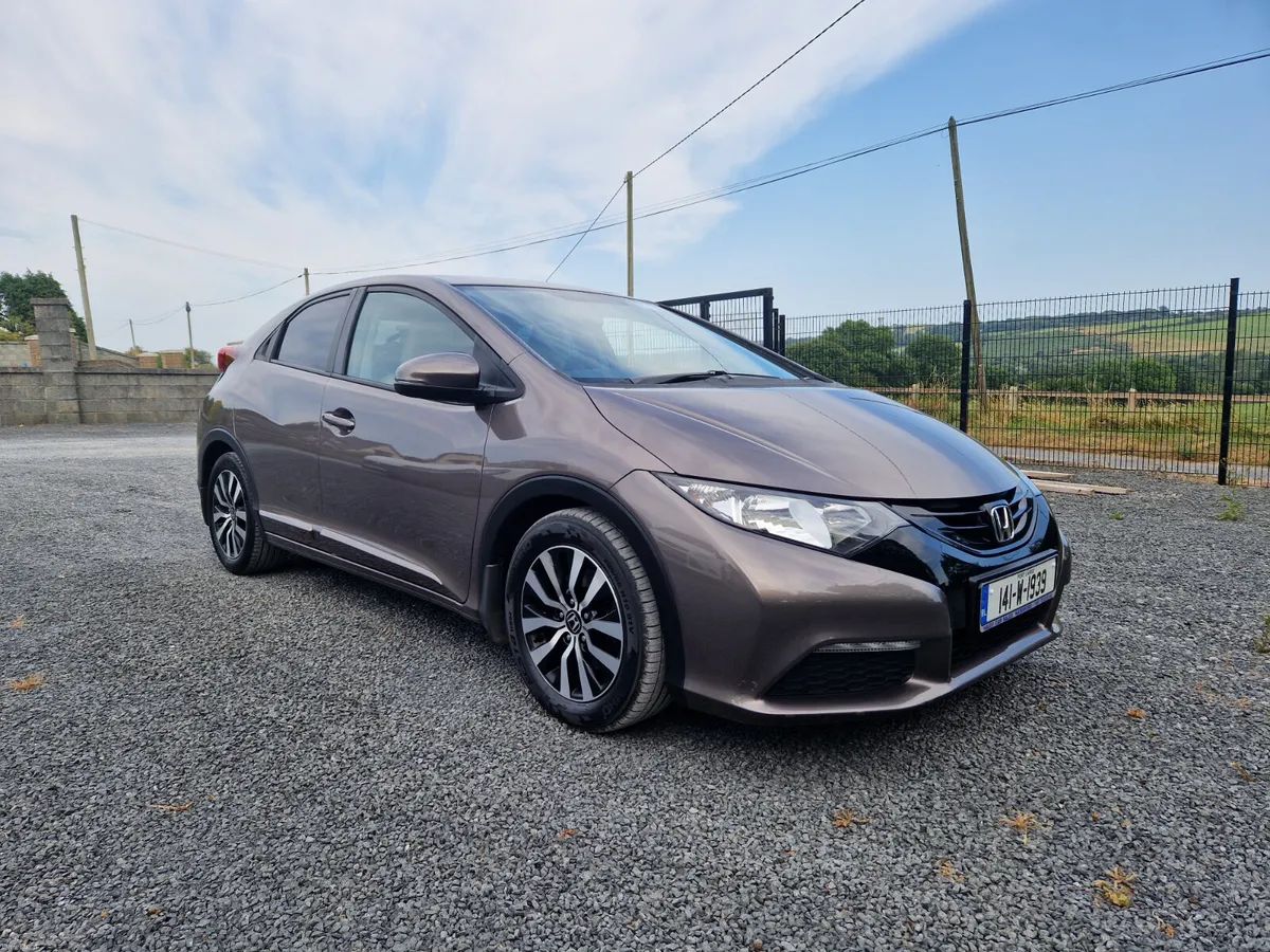 14 HONDA CIVIC...NCT 9/27...LOW KMS... - Image 1