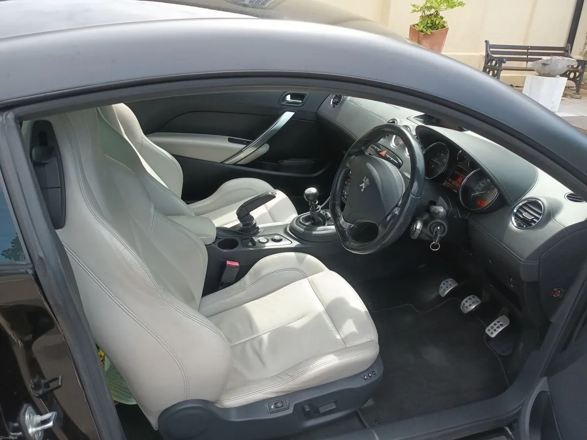 Peugeot RCZ 2012 - Image 3