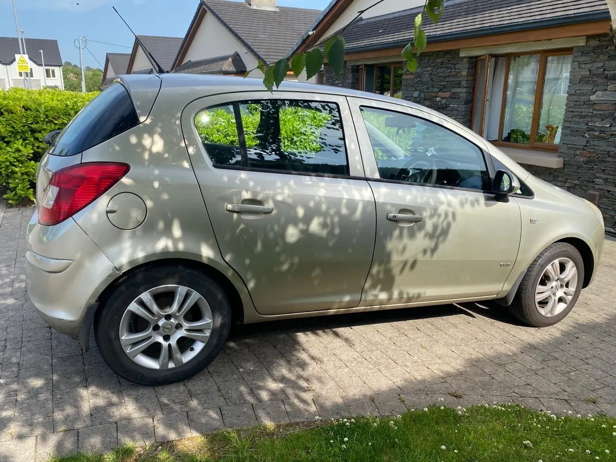 Opel Corsa 2009 - Image 3