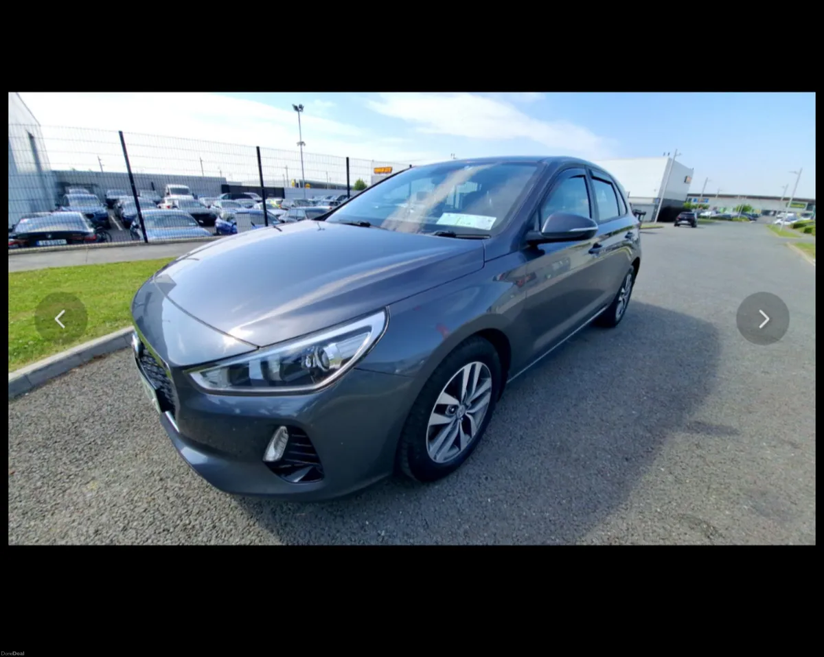 Hyundai i30 2017 1.6 CRDI AUTOMATIC - Image 1