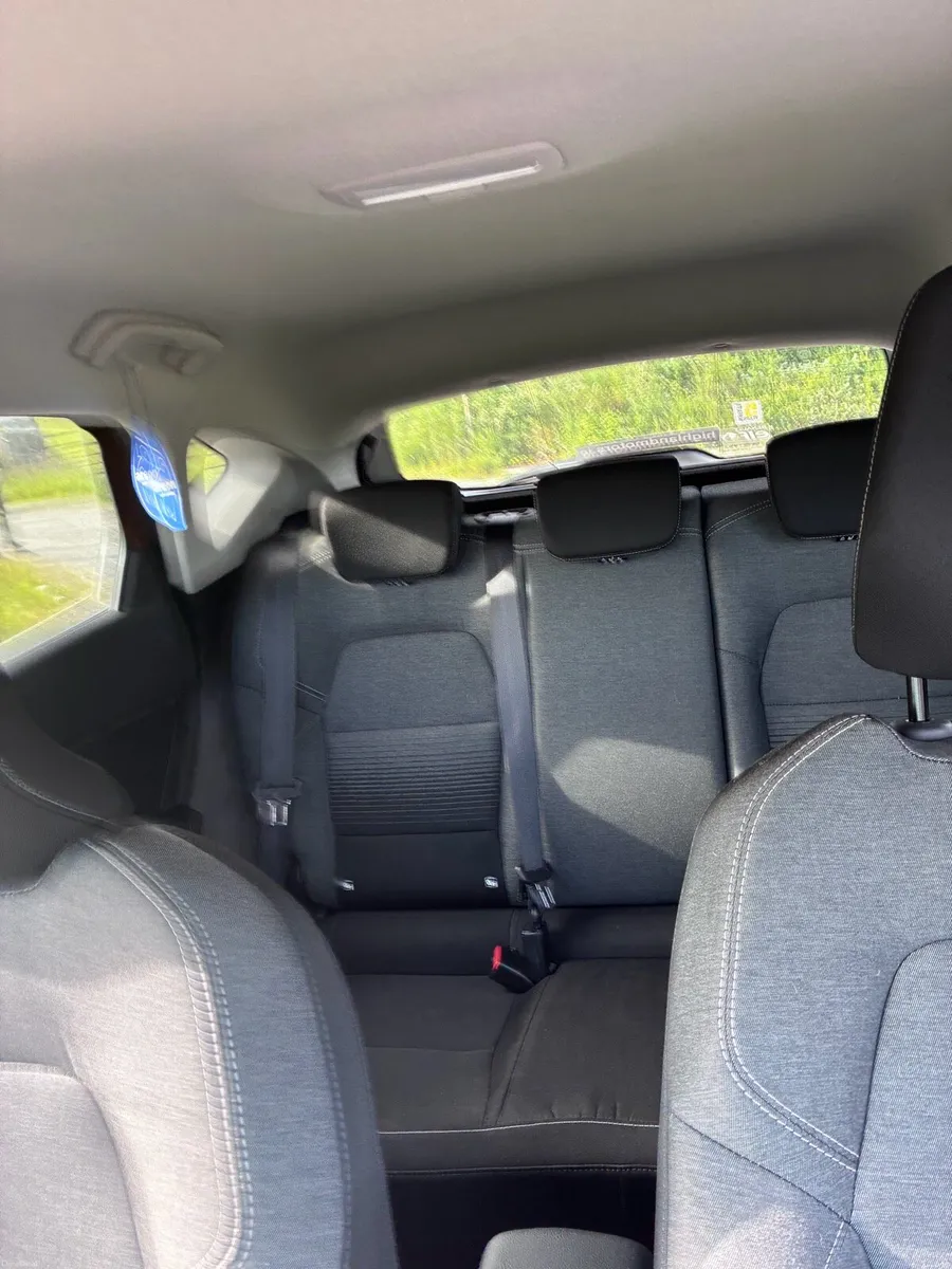 Renault Captur - Image 5