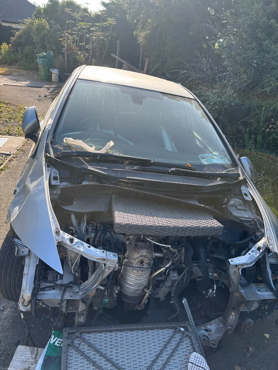 Honda Civic Exec. 1.8 i-VTEC –Two Cars– €3,250 ONO - Image 2