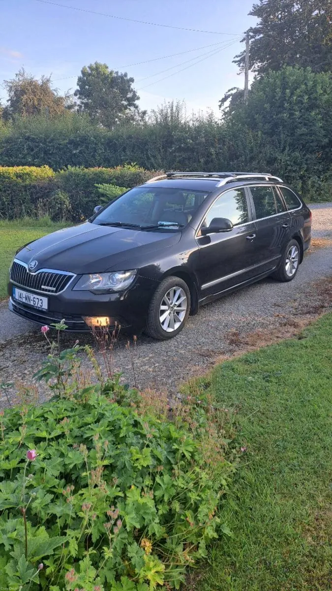 Skoda Superb Estate Greenline 1.6 diesel manual - Image 1