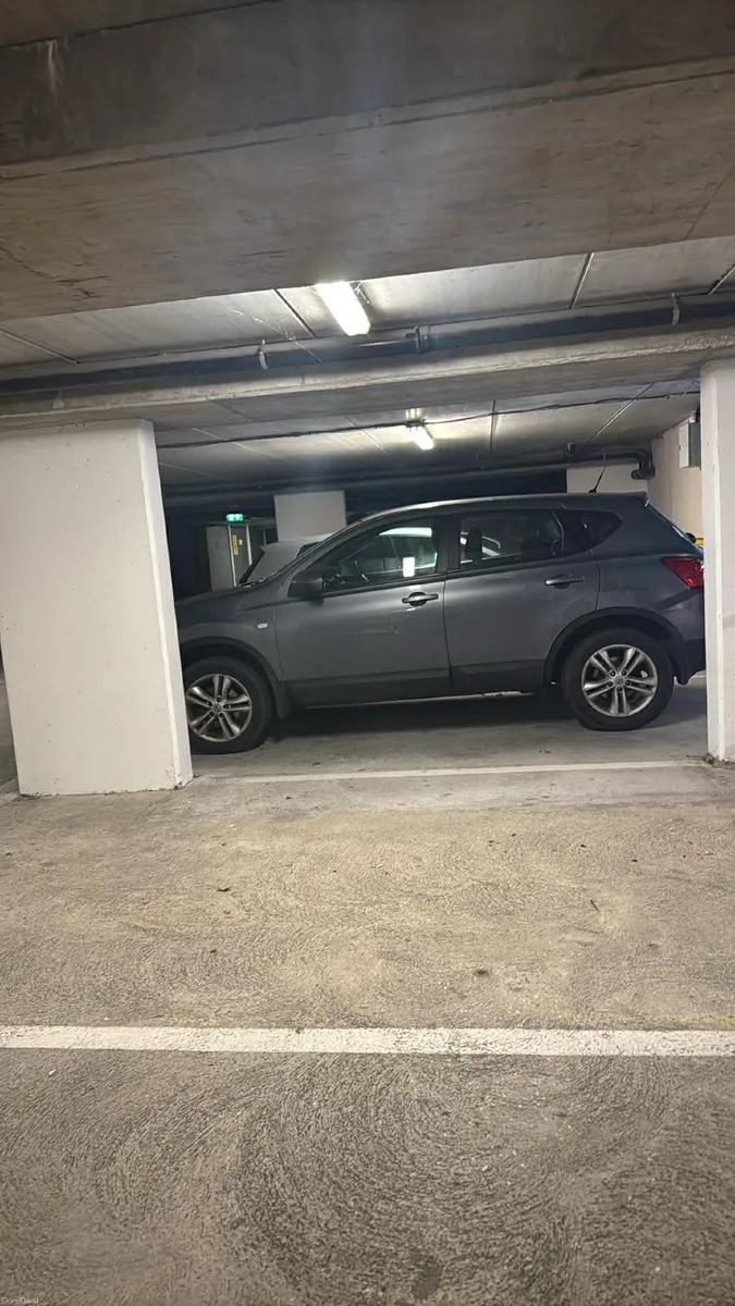 Nissan Qashqai 2011 - Image 4