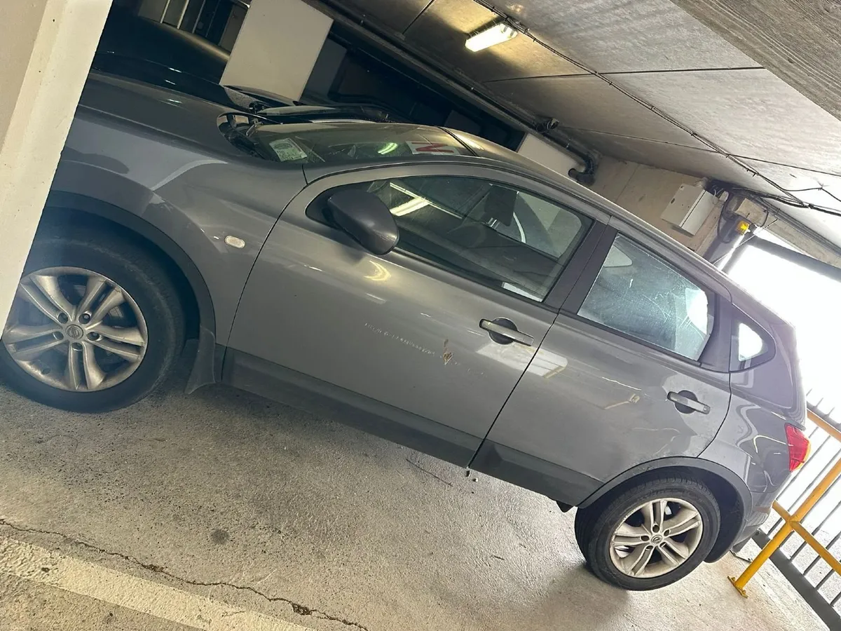 Nissan Qashqai 2011 - Image 3