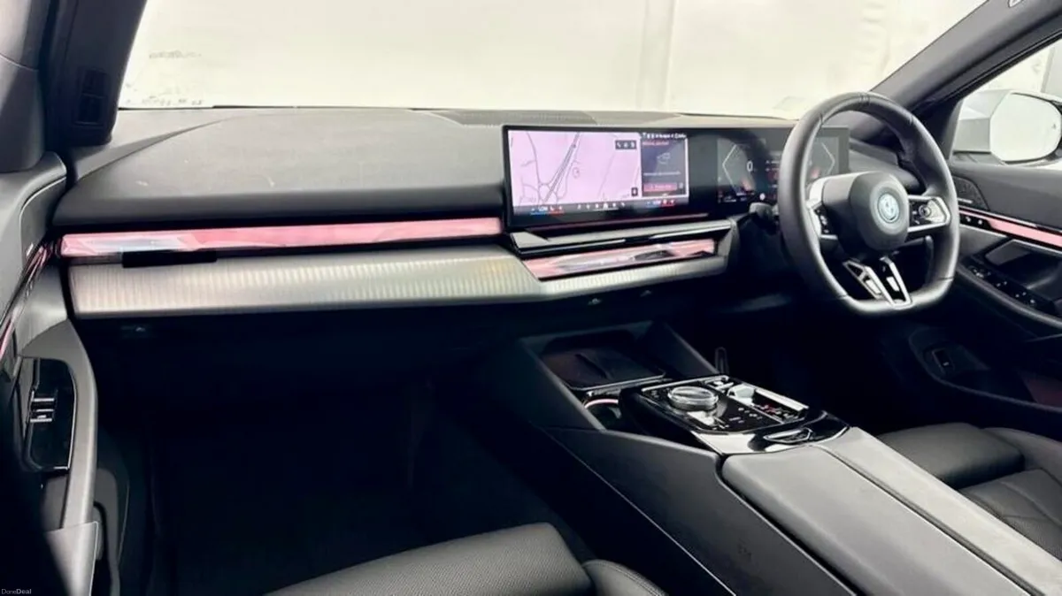 BMW 530 G61 E M SPORT 295BHP - Image 6