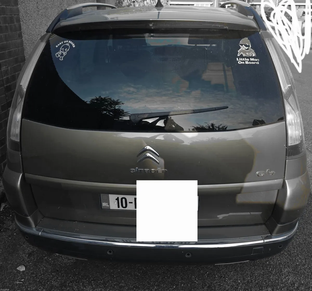 Citroen C4 Picasso 2010 - Image 2