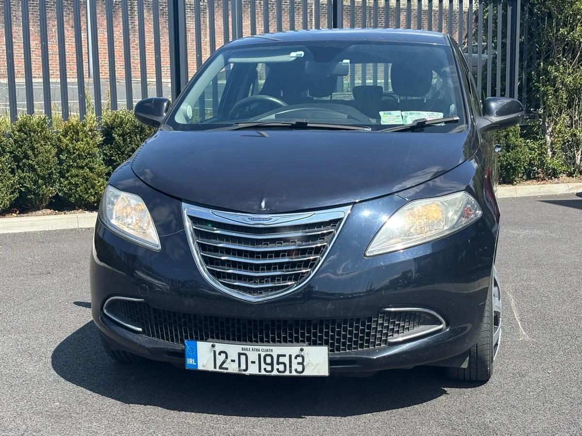 Chrysler Ypsilon - Image 2