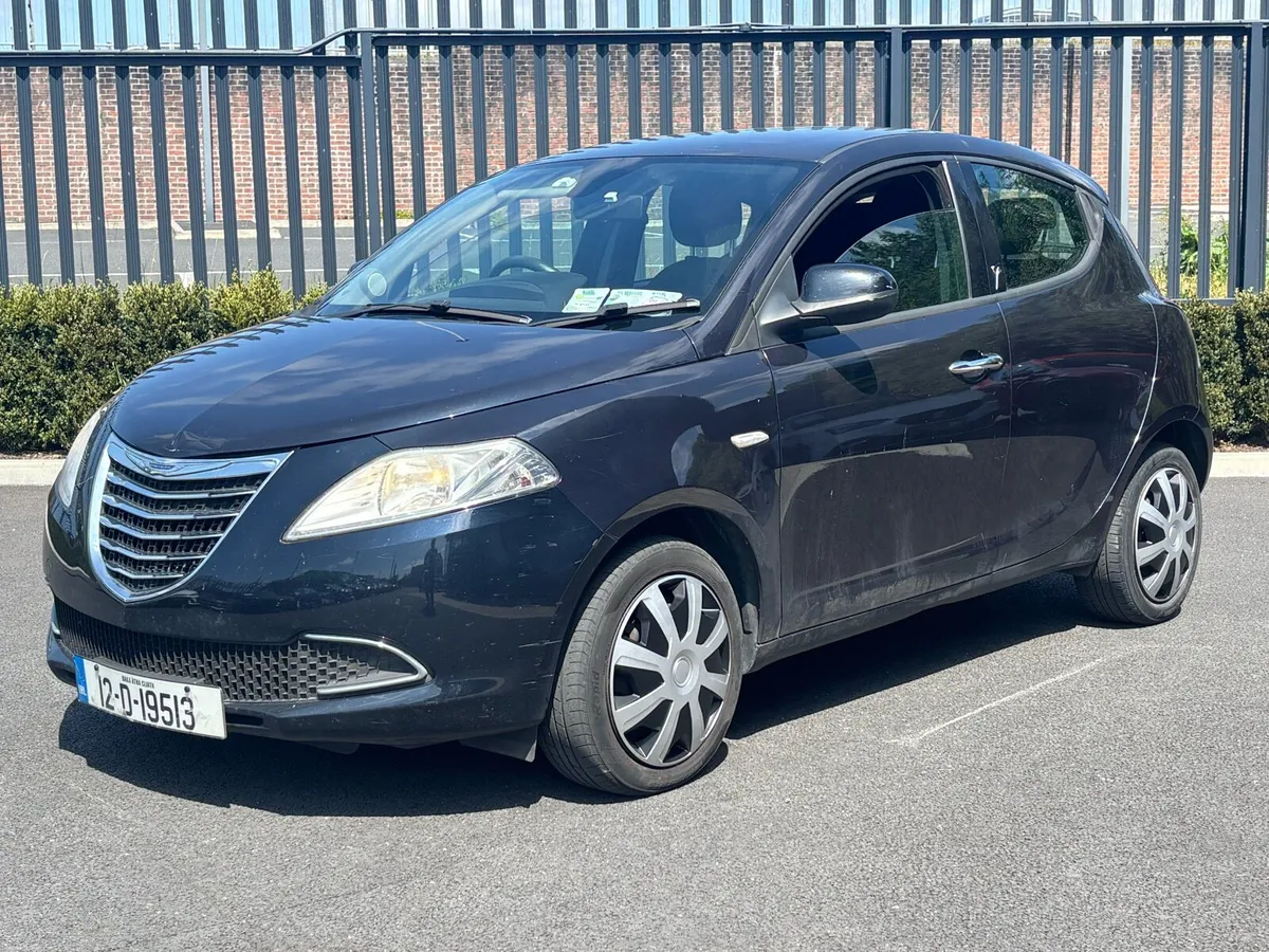 Chrysler Ypsilon - Image 1