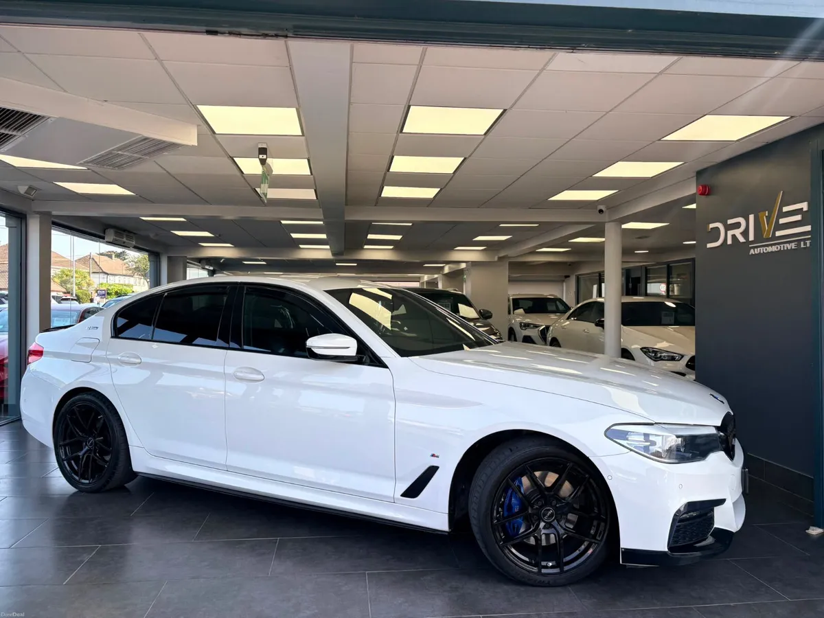 BMW 5-Series 2019 - Image 1