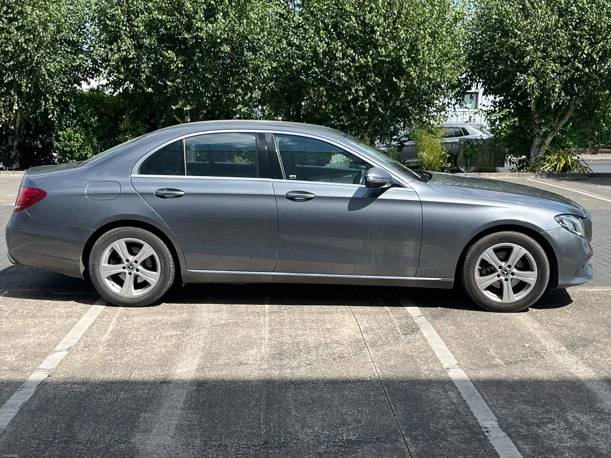 2017 E220 Mercedes, Immaculate - Image 4