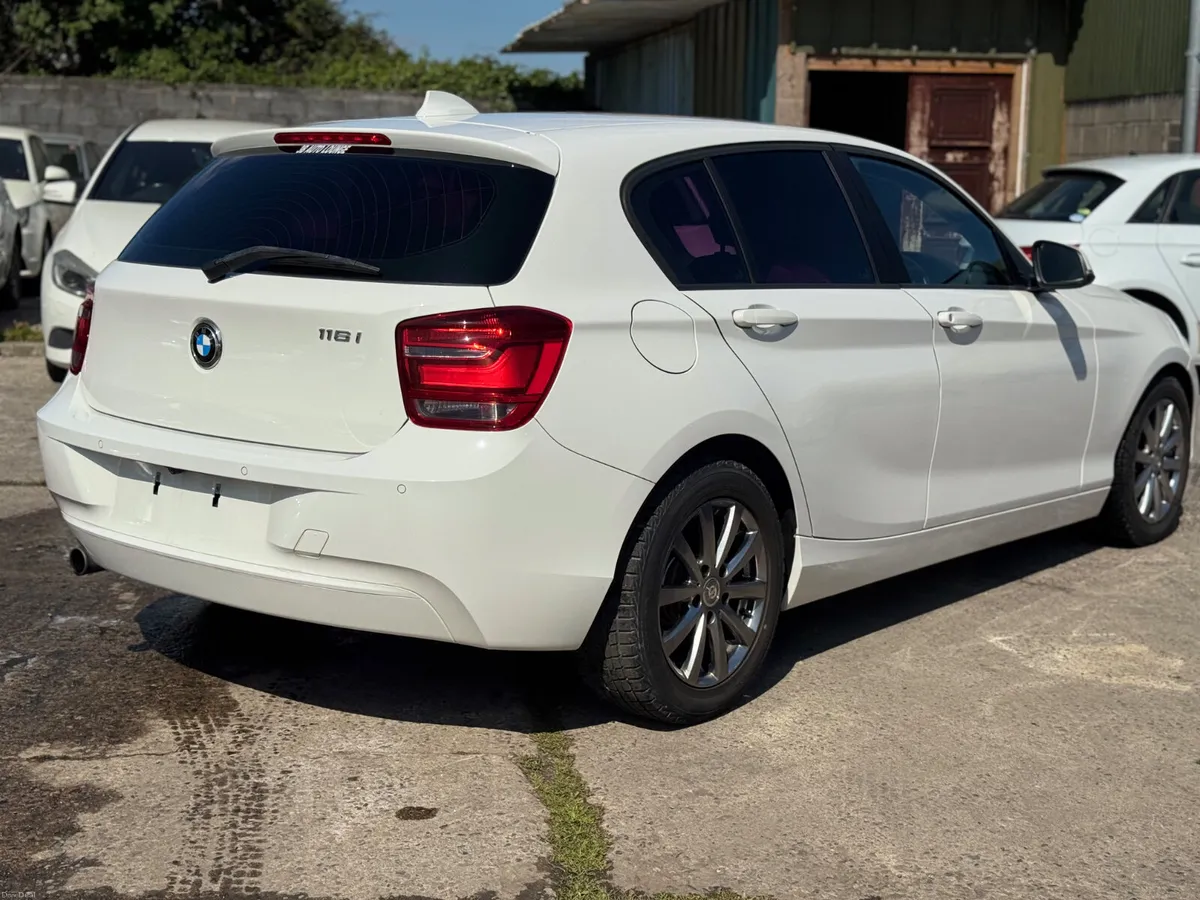 BMW 116i Auto 59000KM 2015 2 Keys - Image 4