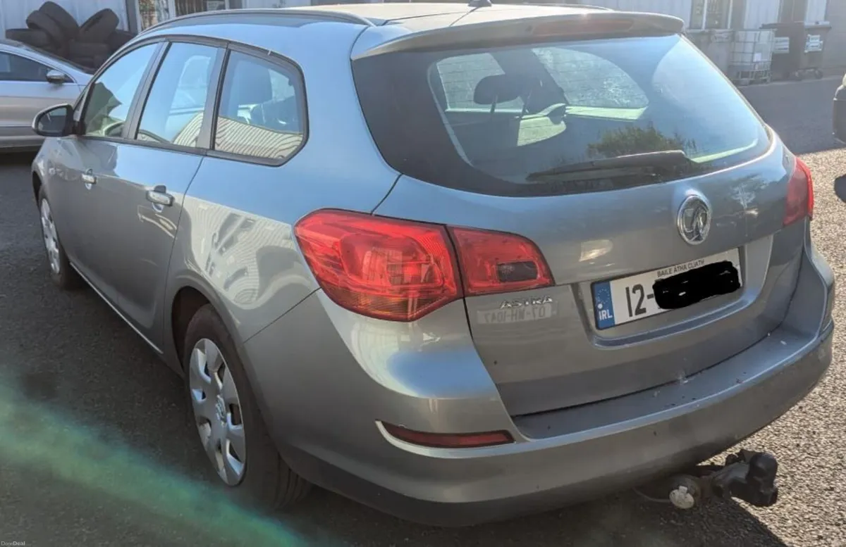 Vauxhall Astra 2012 - Image 5