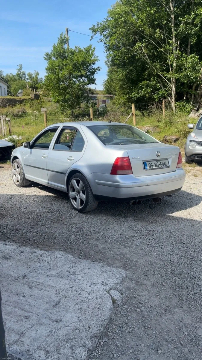 Volkswagen bora - Image 2