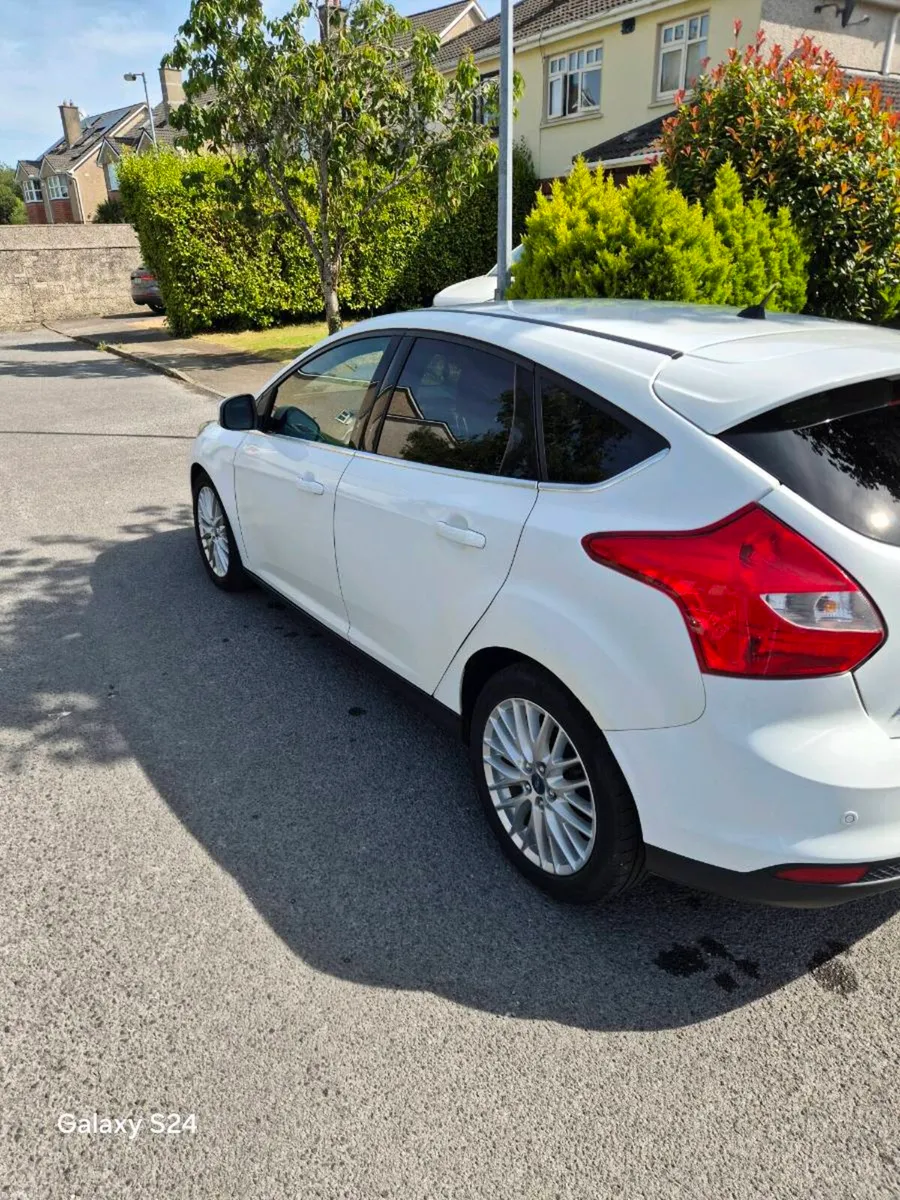 2014 focus 1.0 ecoboost zetec navigator 125 PS - Image 3