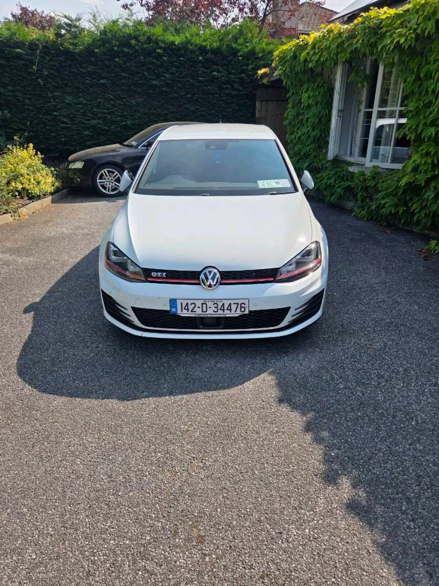 Volkswagen Golf GTI - Image 1