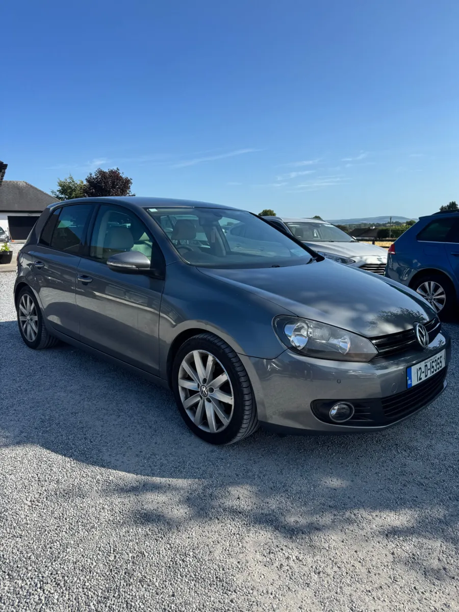 Volkswagen Golf 2012 - Image 2