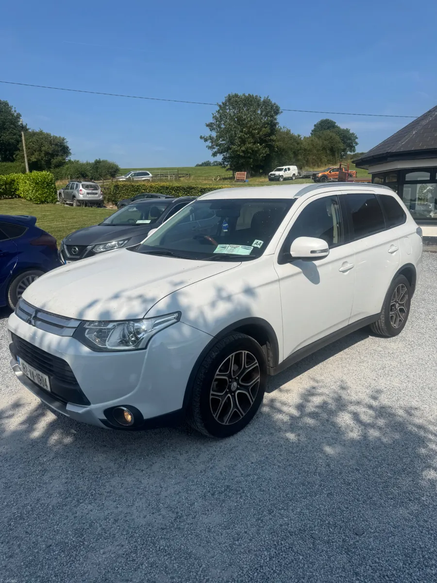 Mitsubishi Outlander 2015 new nct - Image 4