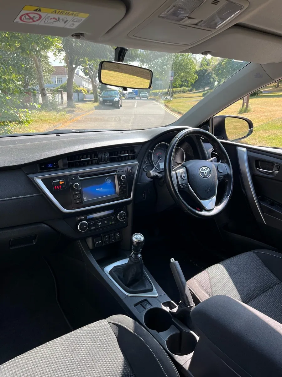 Toyota Auris (LOW MILEAGE) (NCT) - Image 6