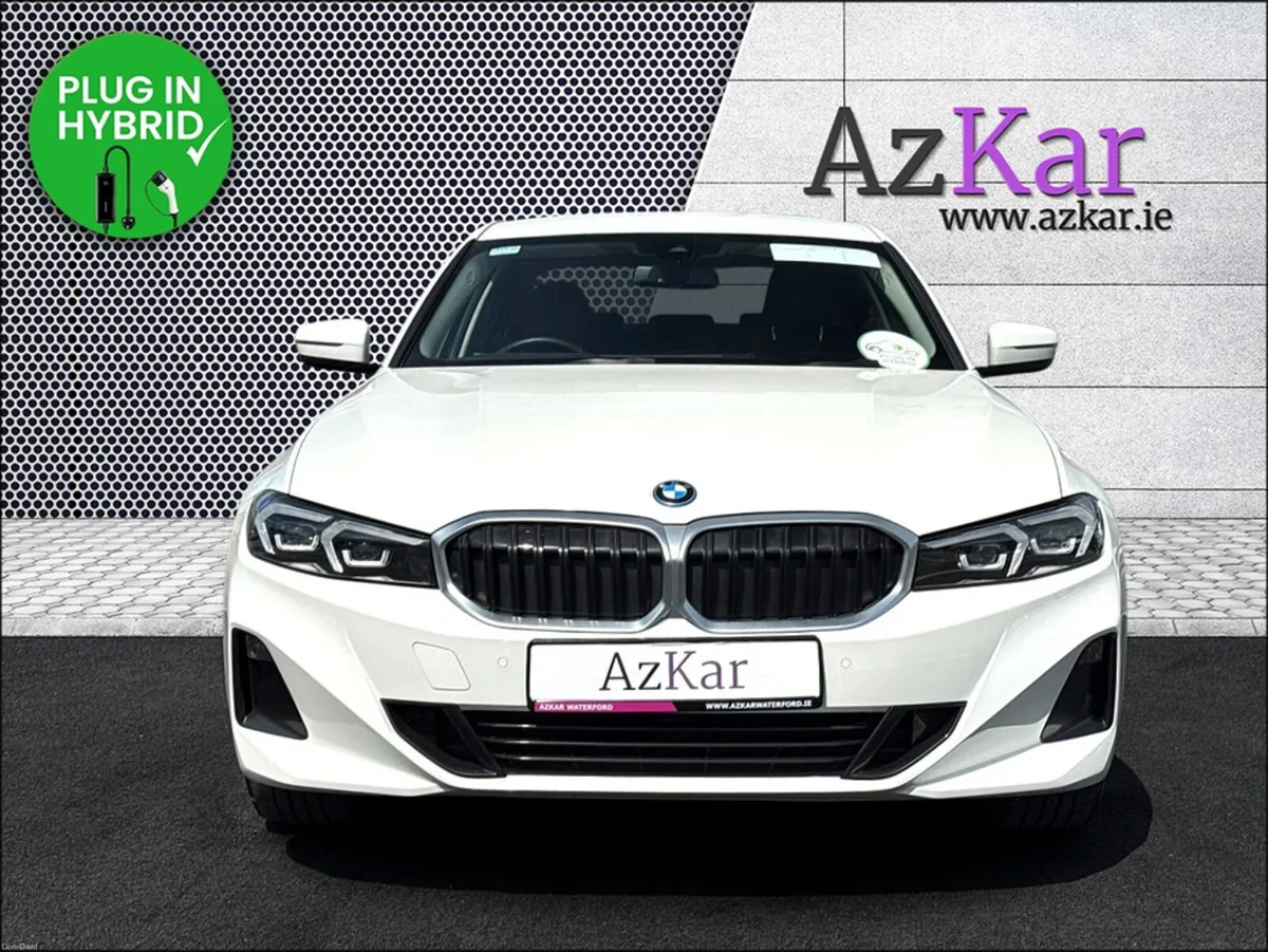 BMW 3-Series 2023 SPORT 2.0 PLUG IN HYBRID 290BHP - Image 2