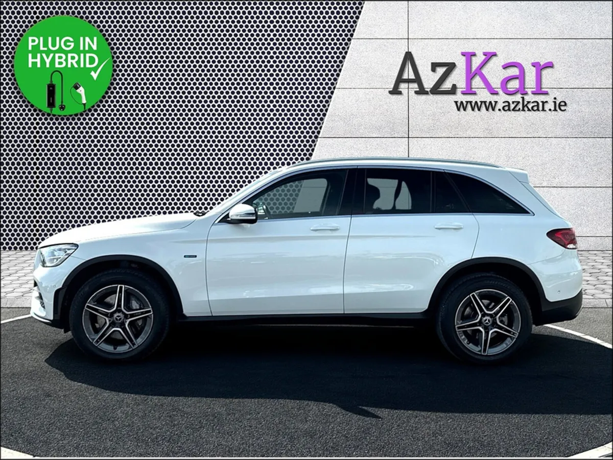 Mercedes-Benz GLC 2021 AMG LINE DIESEL PLUG IN HYB - Image 5