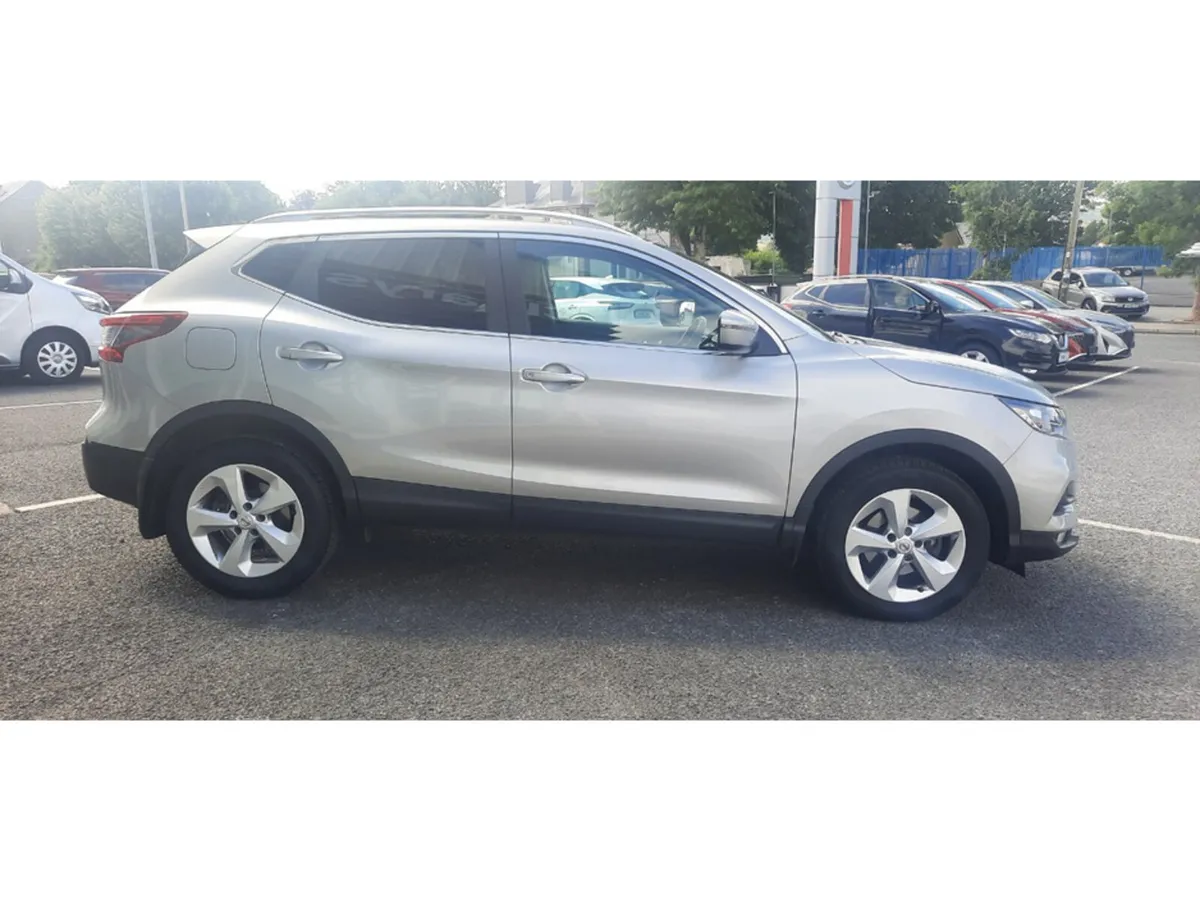 Nissan Qashqai 1.3 PET SE MY20 4DR - Image 4