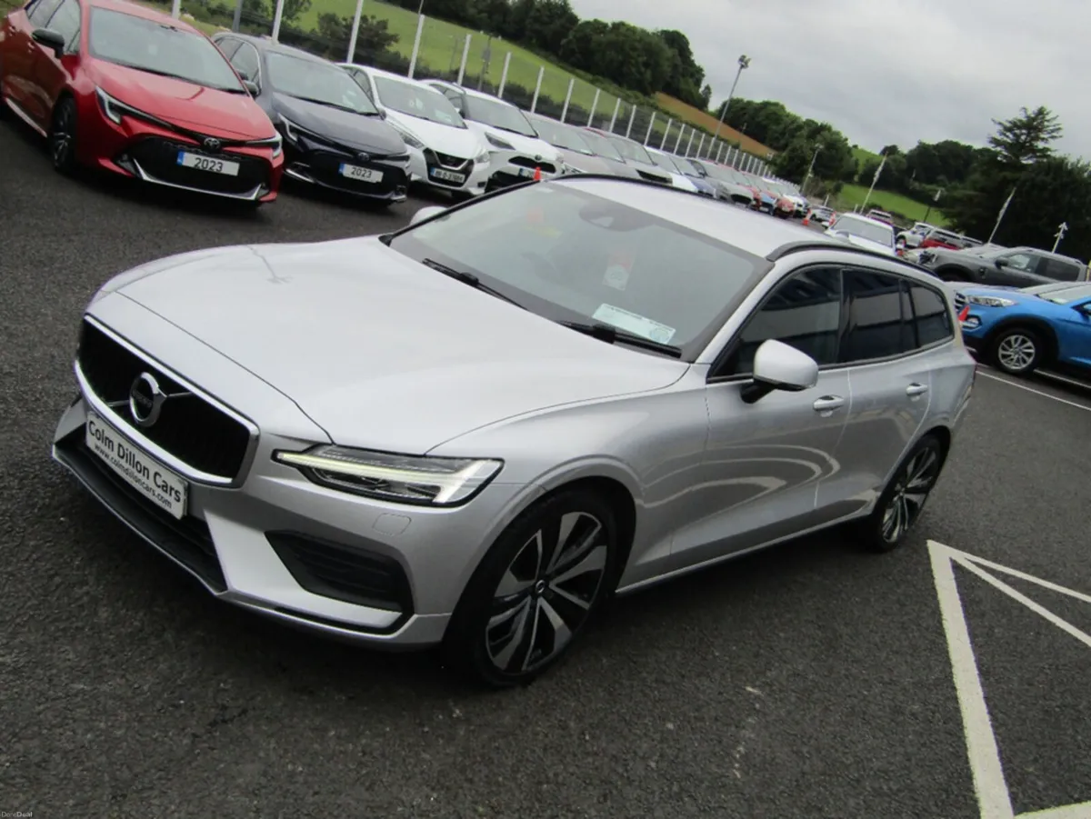 Volvo V60 D4 MOMENTUM AT 5DR AUTO 190BHP - Image 5