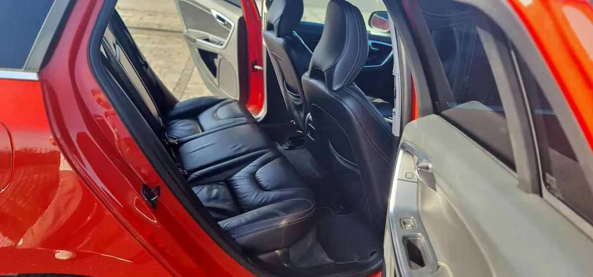 Volvo V60 2012 - Image 3