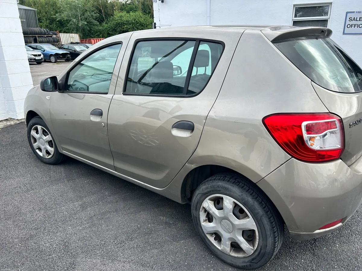 Dacia Sandero 2013 - Image 4