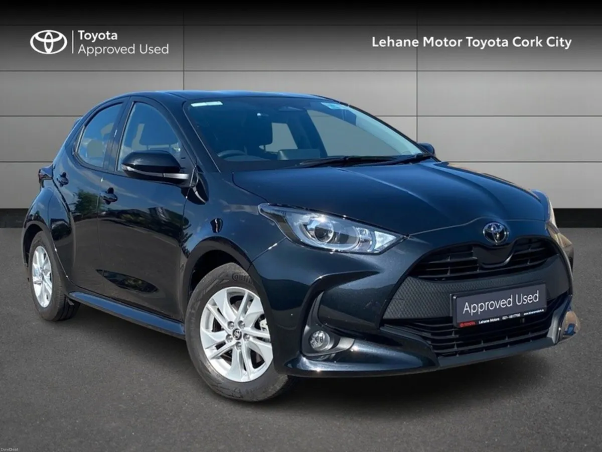 Toyota Yaris Yaris HEV Luna - Image 1