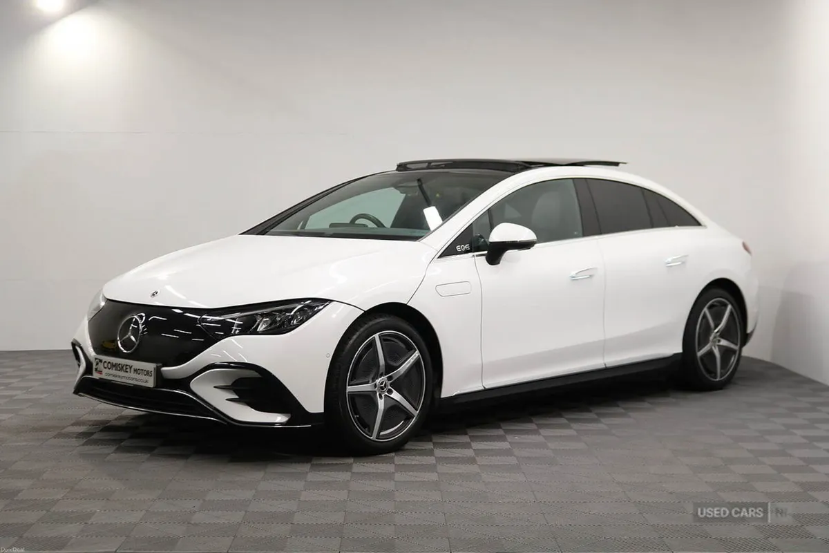Mercedes-Benz EQE 300 AMG Line - Image 3