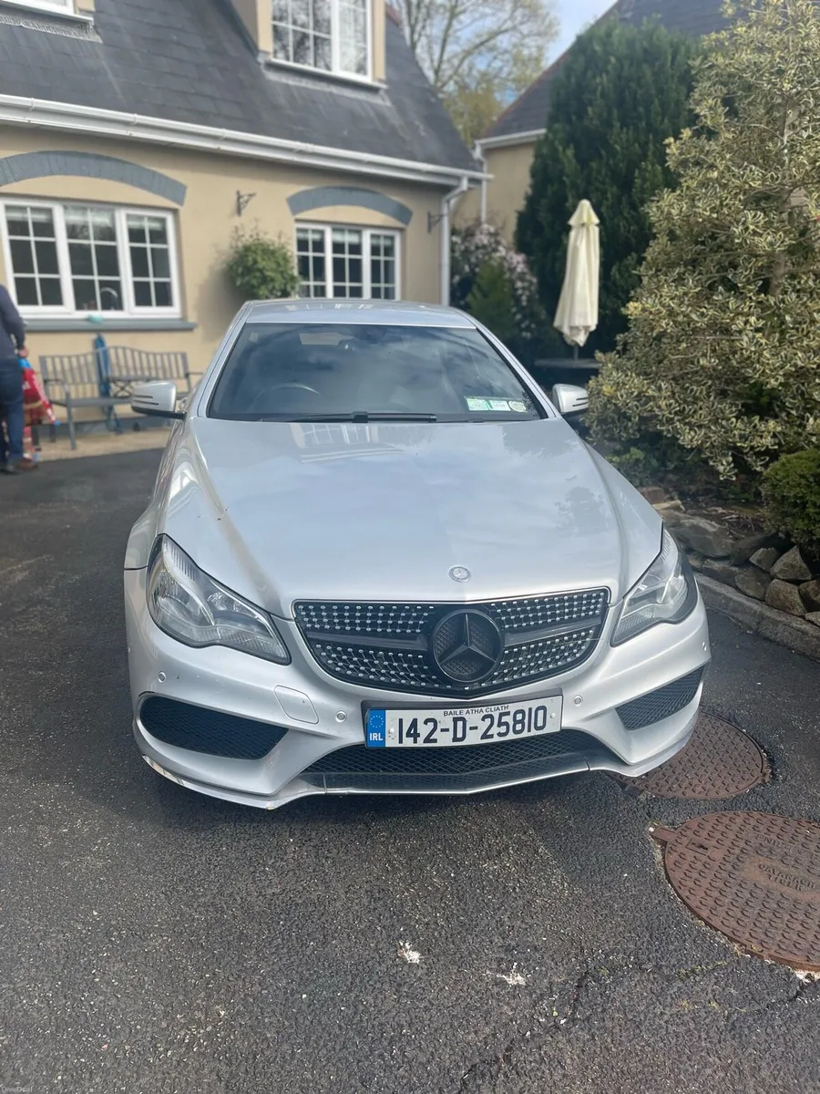 Mercedes E220 coupe - Image 4