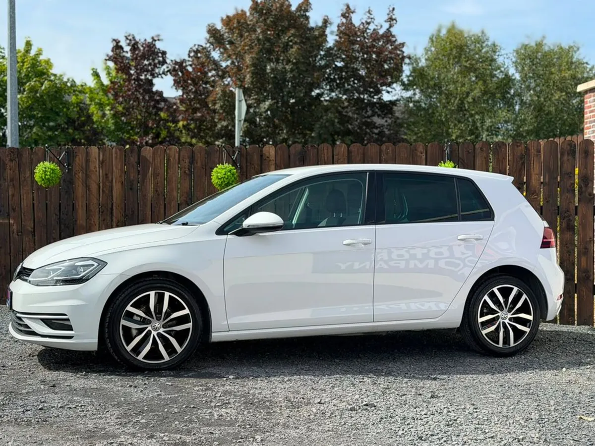 Volkswagen Golf 1.4 HIGHLINE AUTO - ONLY 60KMS - Image 4