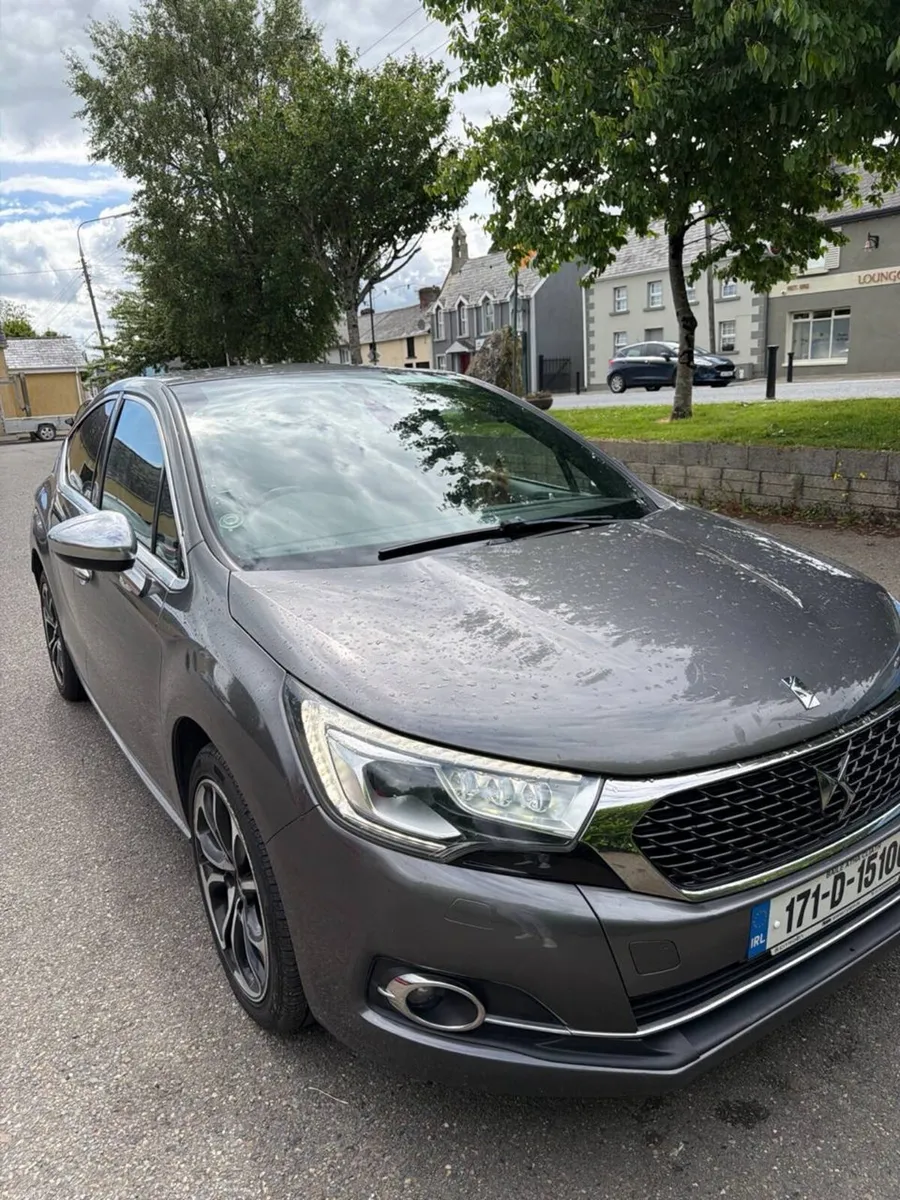 2017 Citroen DS4  Automatic Low mileage New T-Belt - Image 1