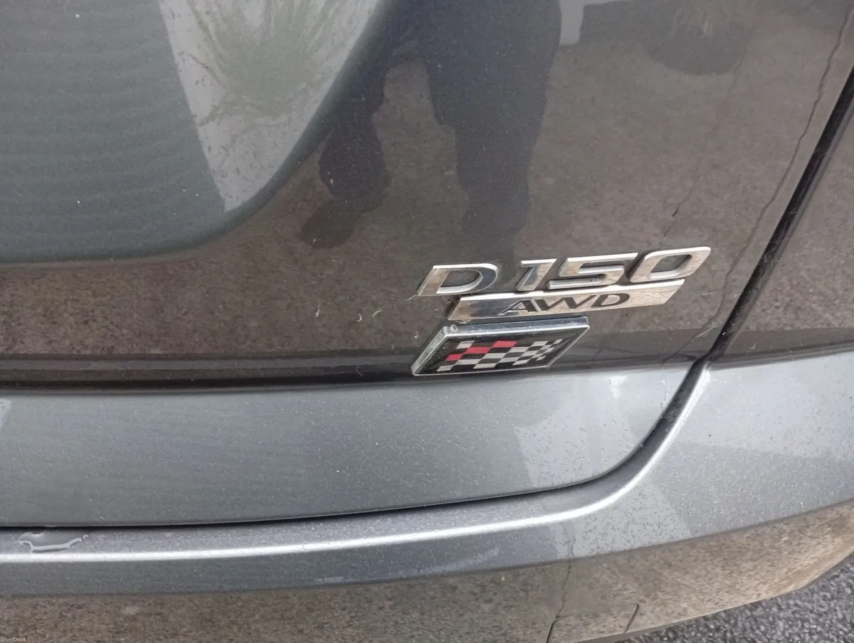 Jaguar E-Pace 2020 Chequered Flag Edition - Image 5