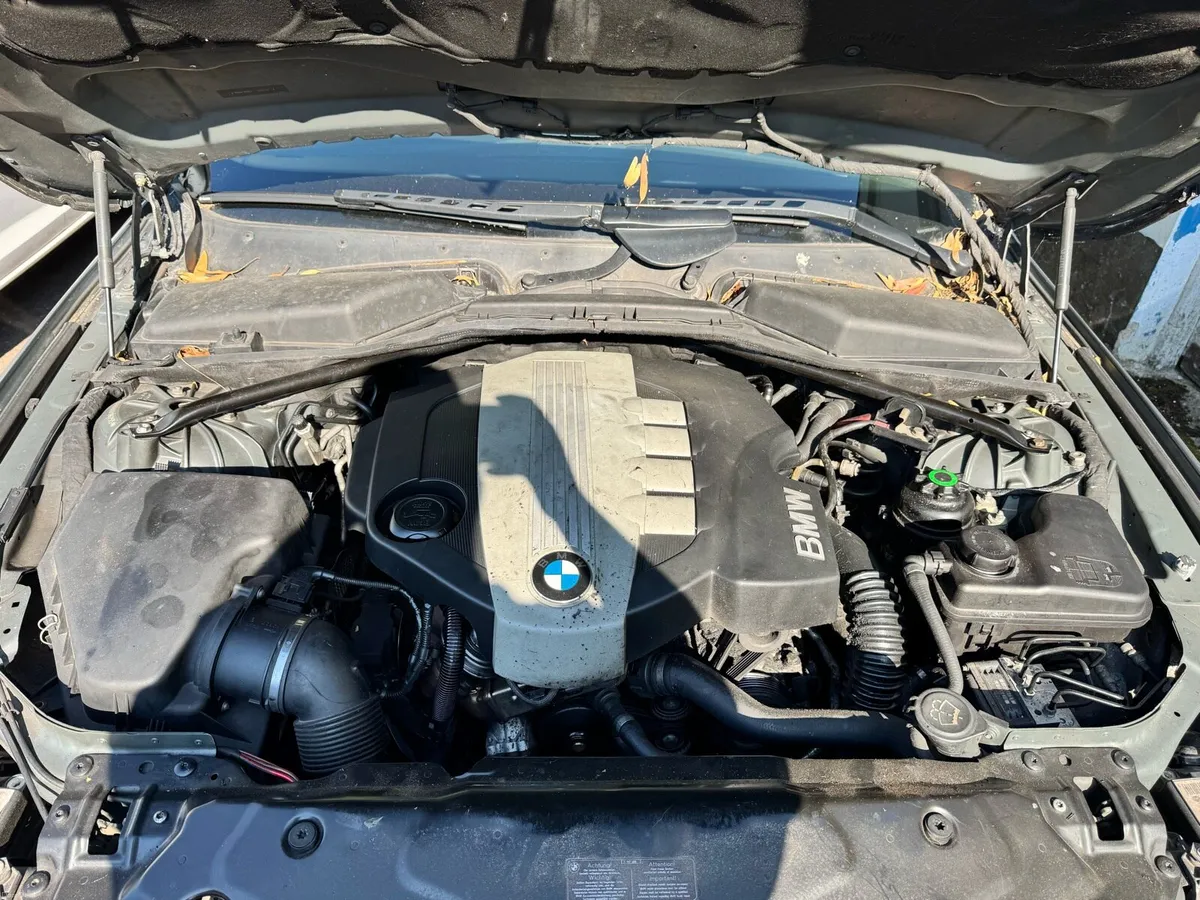 BMW 520D 2008 - Image 3