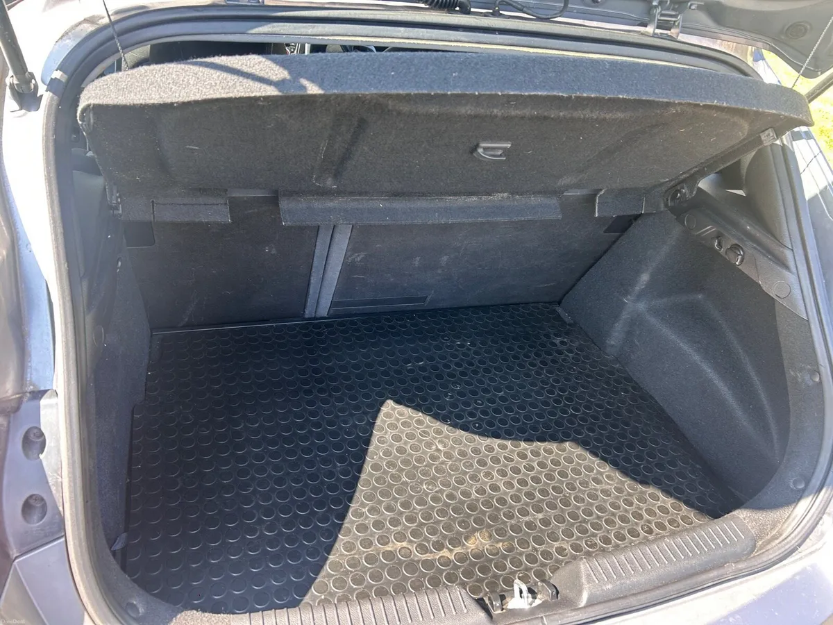151 Grey Hyundai i30 - Image 6