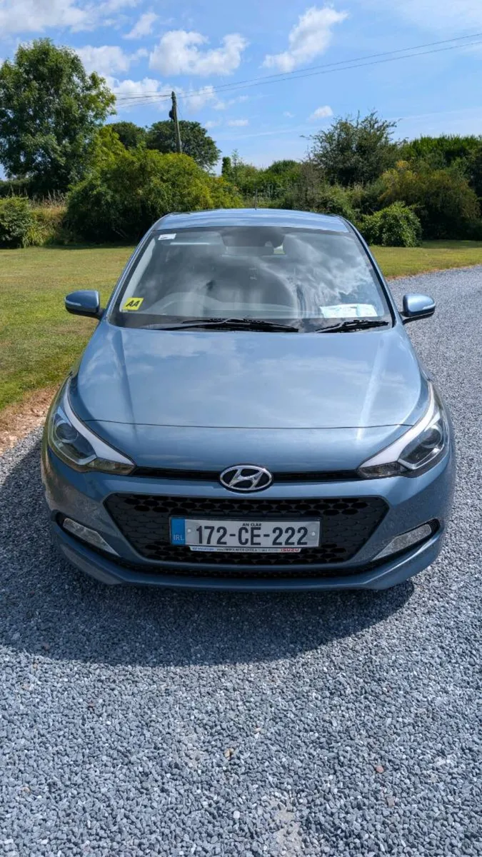 Hyundai i20 Delux - Image 2