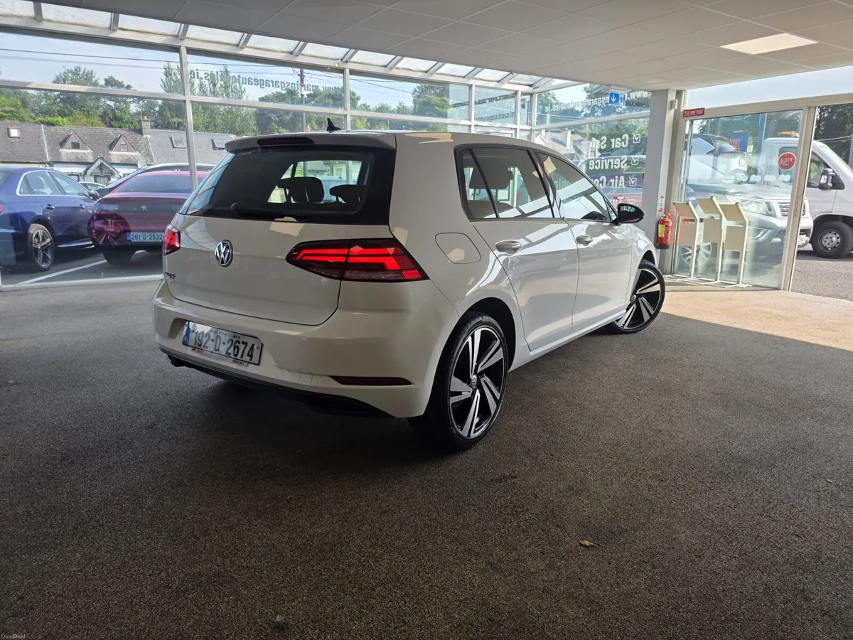 Volkswagen Golf 1.0 TSI 115HP Trendline DSG 2019 - Image 6