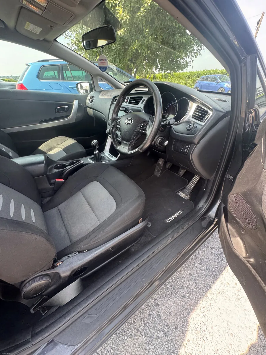 Kia Ceed PRO 2014 1.6 diesel - Image 3