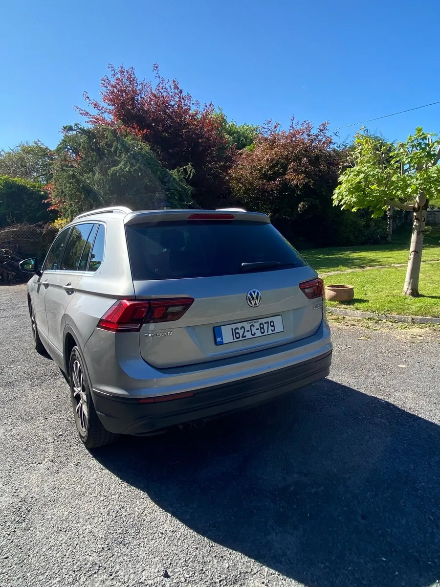 Volkswagen Tiguan 2016 - Image 4