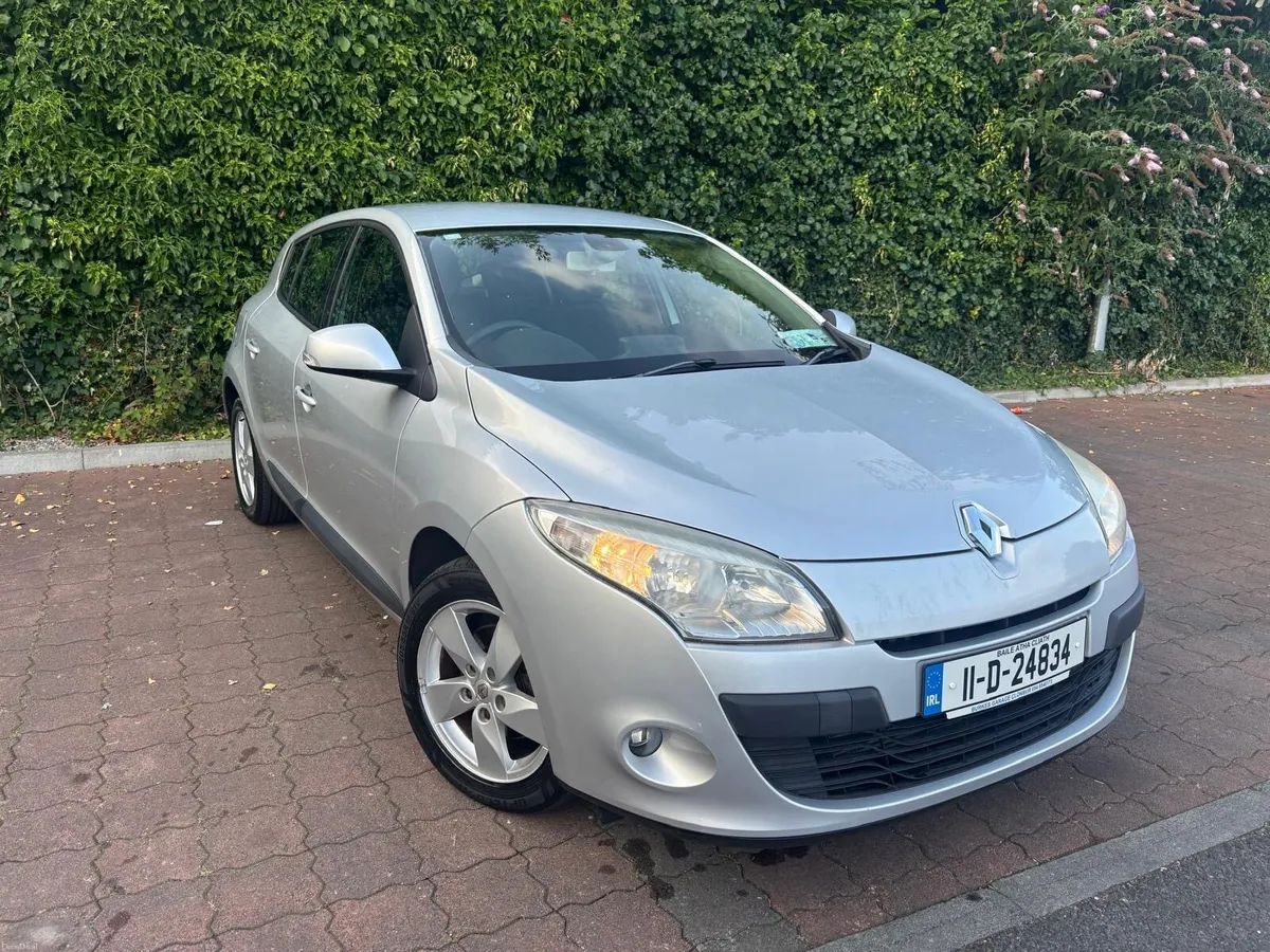 🏁2011 Renault Megane New Nct Until 9/27 And Tax🏁 - Image 3