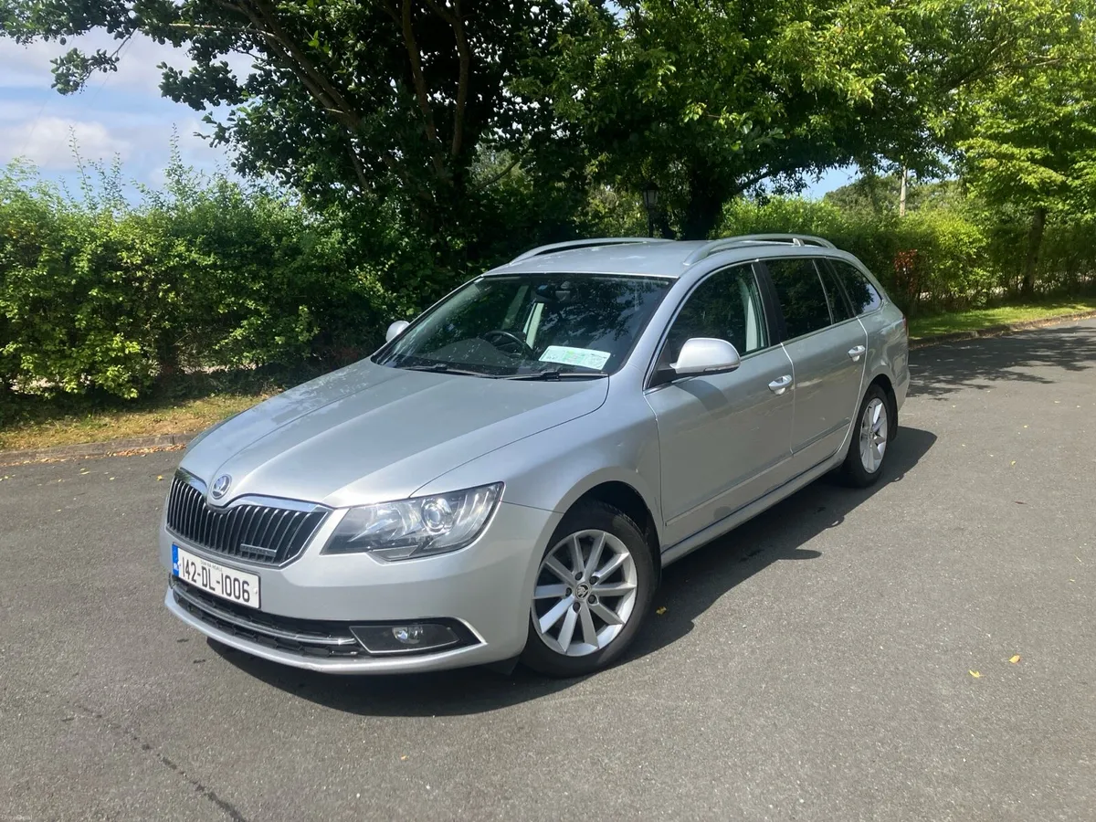 Skoda Superb Estate - Image 3