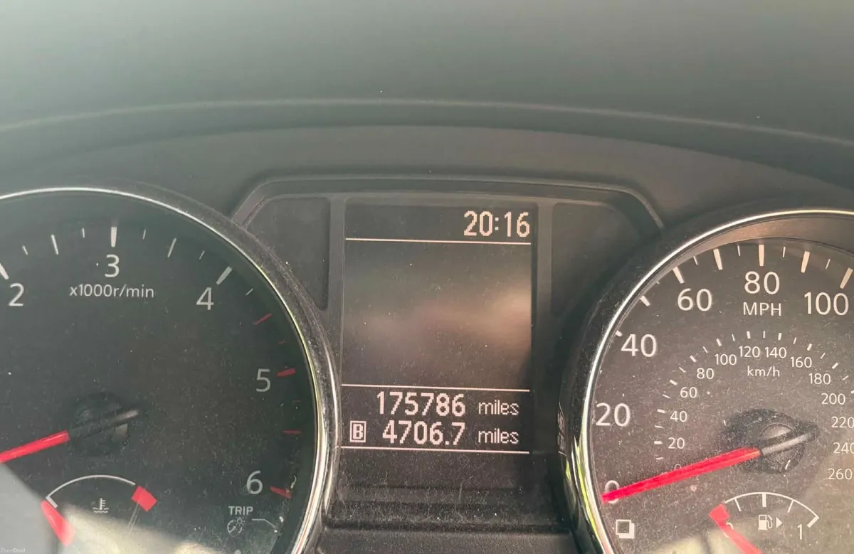 Nissan Qashqai 2011 - Image 1