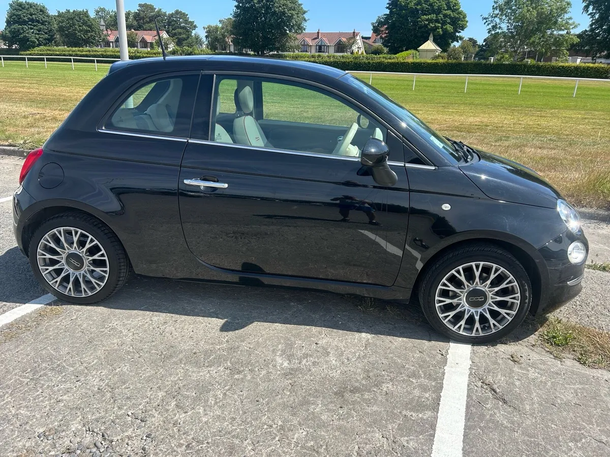 Car - Image 1