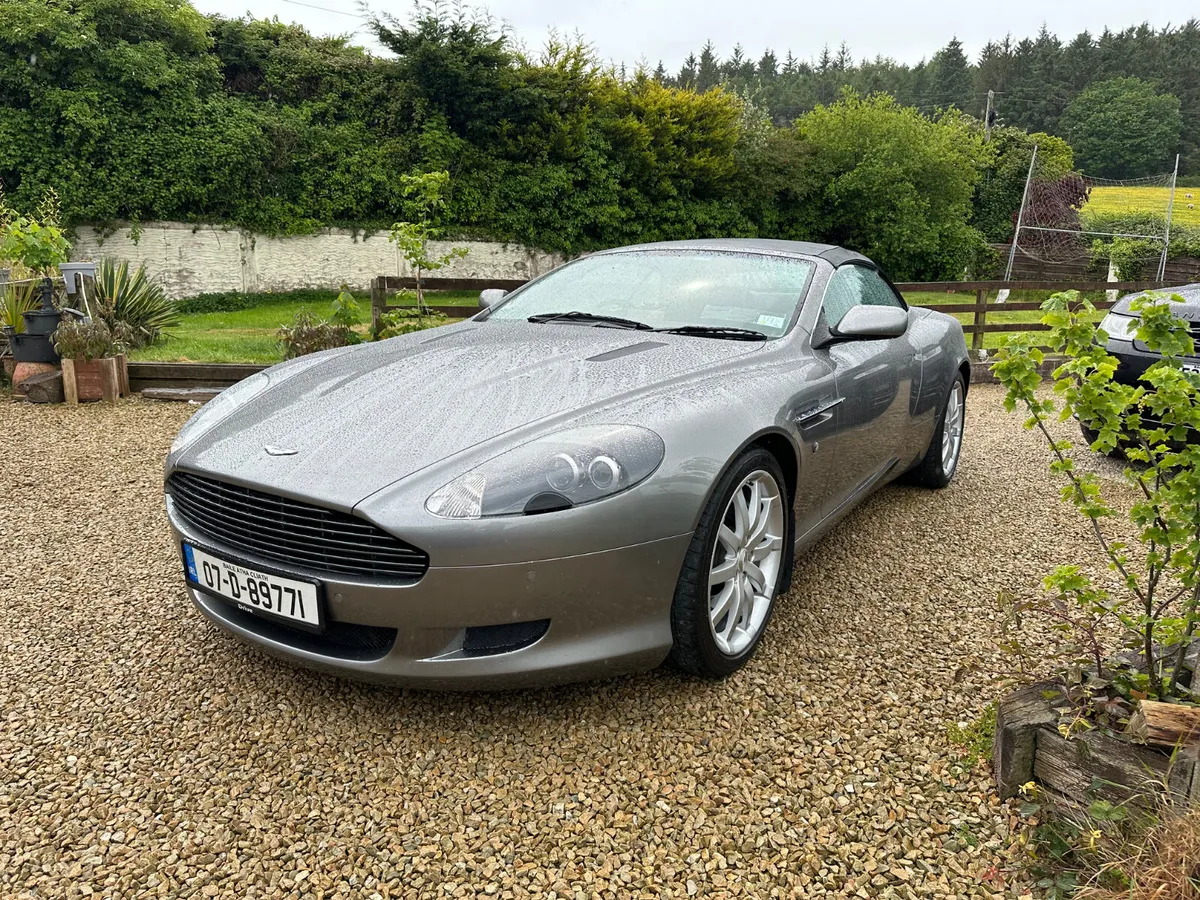 Aston Martin DB9 Volante 2007 Awesome Car - Image 4