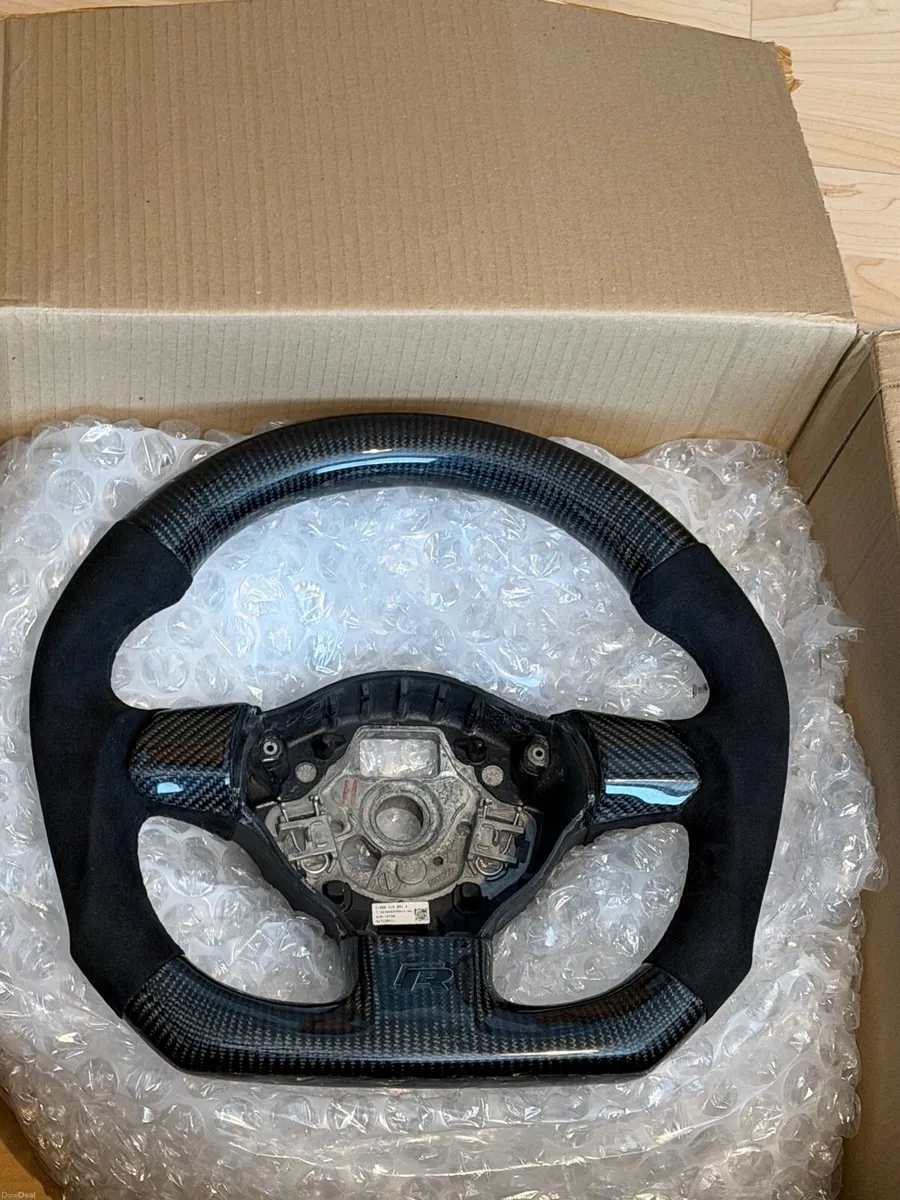 Steering wheel VW Mk5 Polo - Image 2